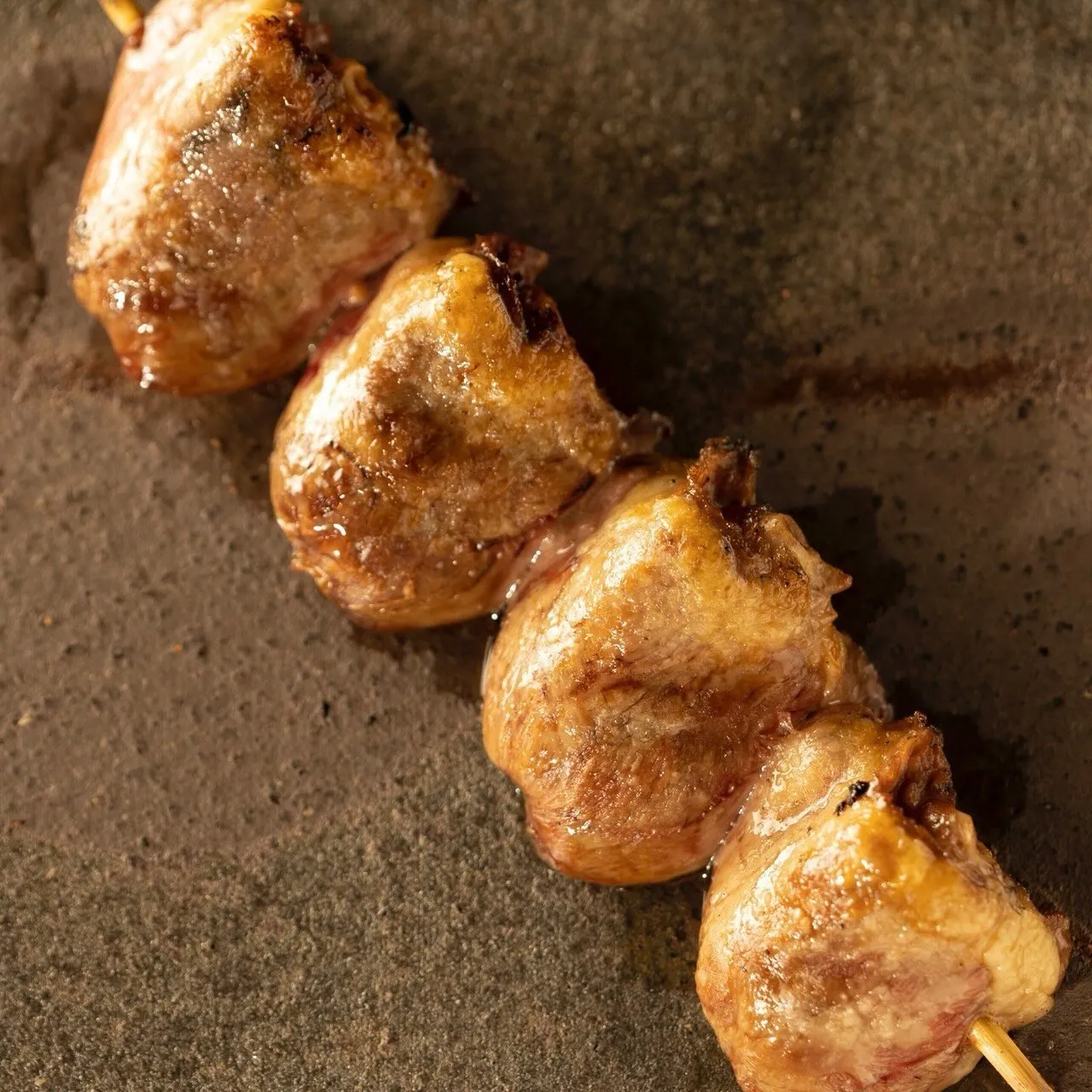 練馬で本格的な炭火焼き鳥をお探しなら当店へ!🏮
